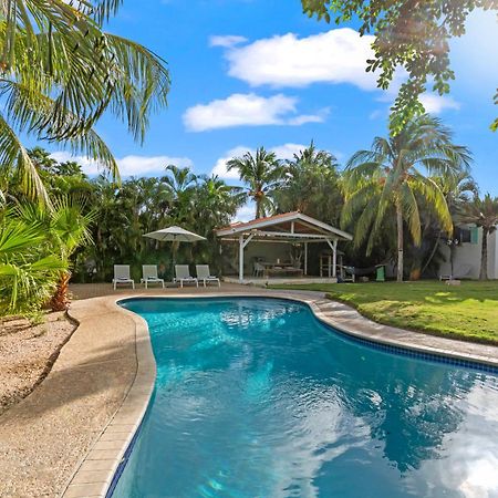 Tuk Tropical Boutique Resort Jan Thiel Вилемстад Екстериор снимка