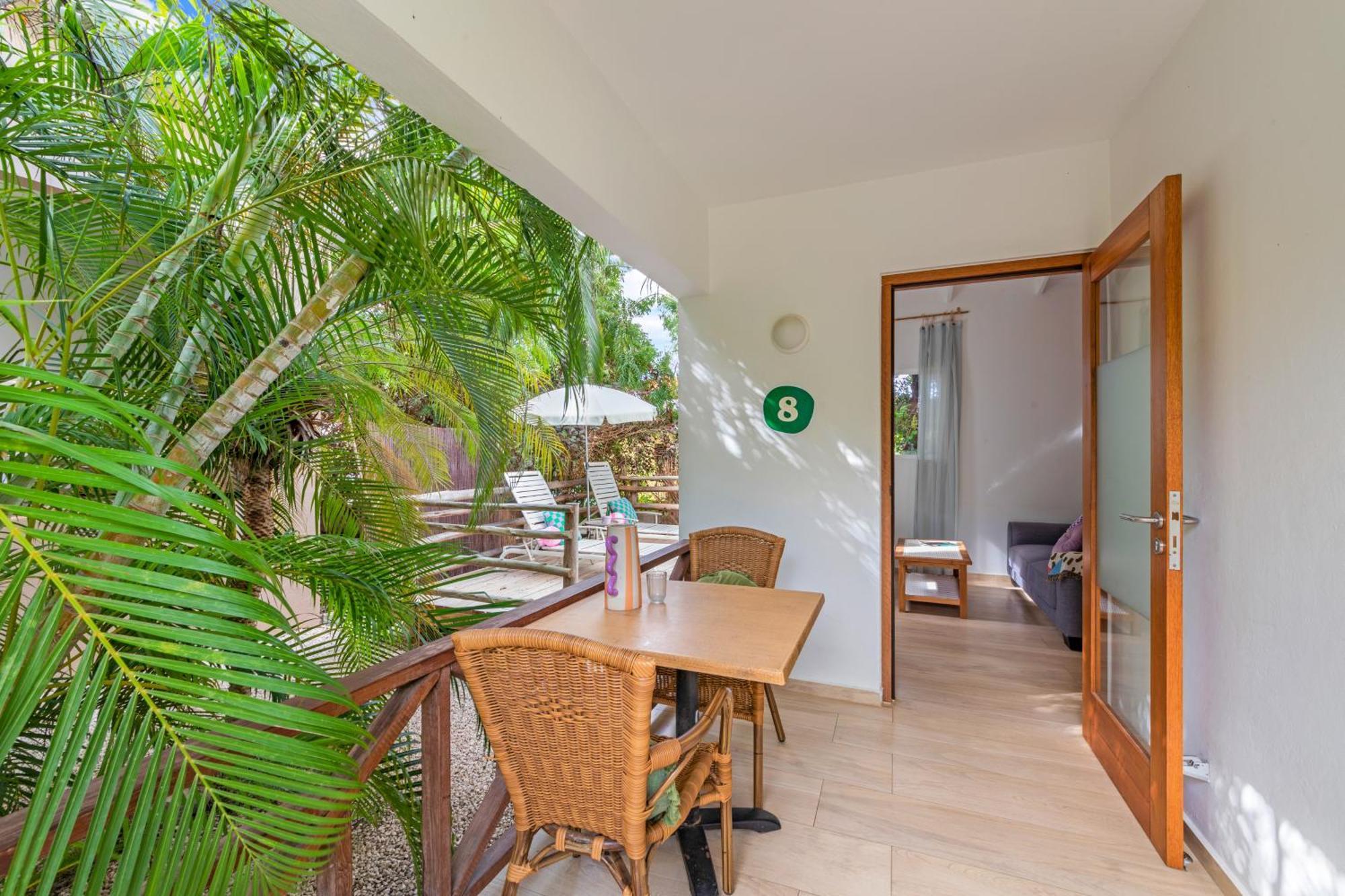 Tuk Tropical Boutique Resort Jan Thiel Вилемстад Екстериор снимка